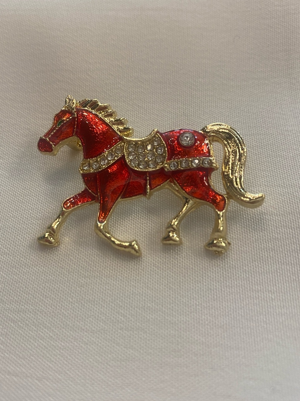 Horse Brooch Red Gold Rhinestones New